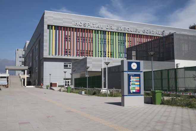 Menor de 1 año ingresa con graves lesiones a hospital Exequiel González: Madre investigada por parricidio frustrado