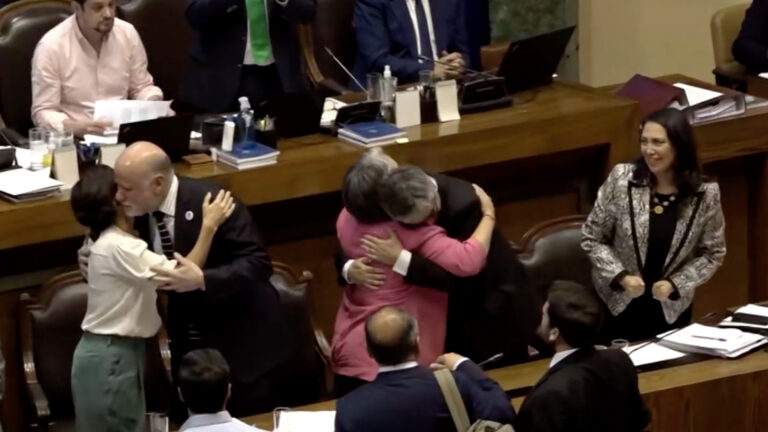 Tras 19 años de negociaciones: Cómo el diálogo facilitó la histórica reforma de pensiones