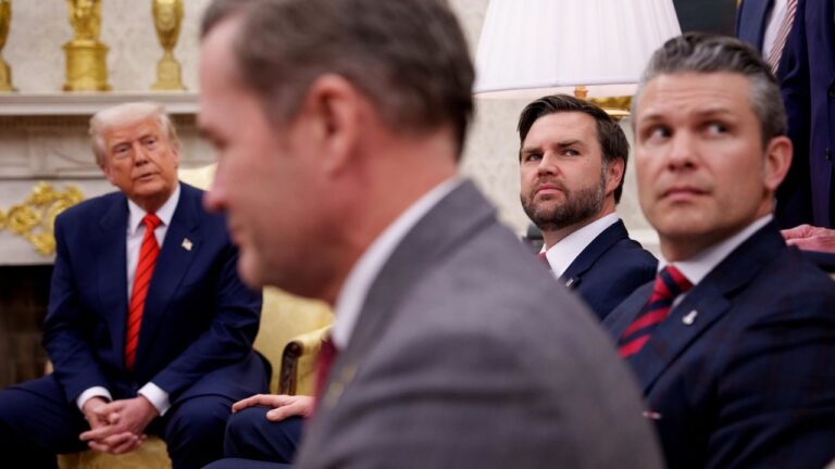 Juez ordenó a la administración Trump no eliminar mensajes de Signal