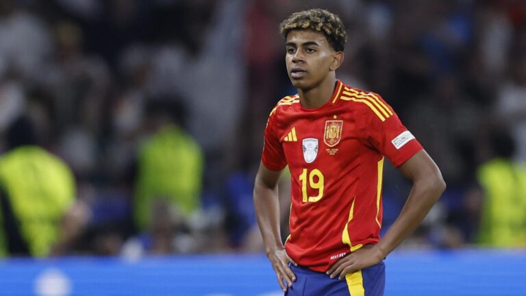 Lamine Yamal habla sobre cómo es ser referente para los niños: 