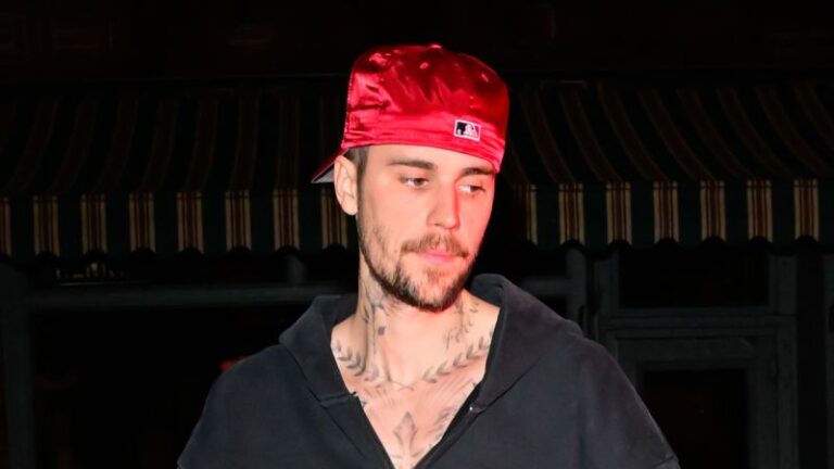 Justin Bieber reconoce sentirse “indigno” de su éxito: Artista dice que se ve a sí mismo 