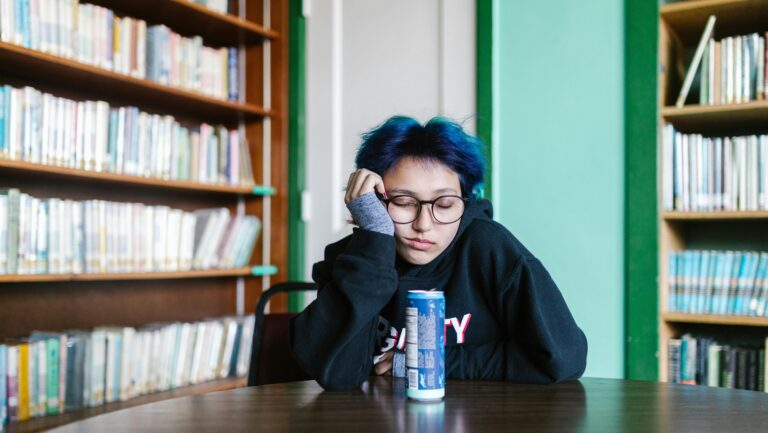 ¿Qué pasa si tomas bebidas energéticas todos los días?