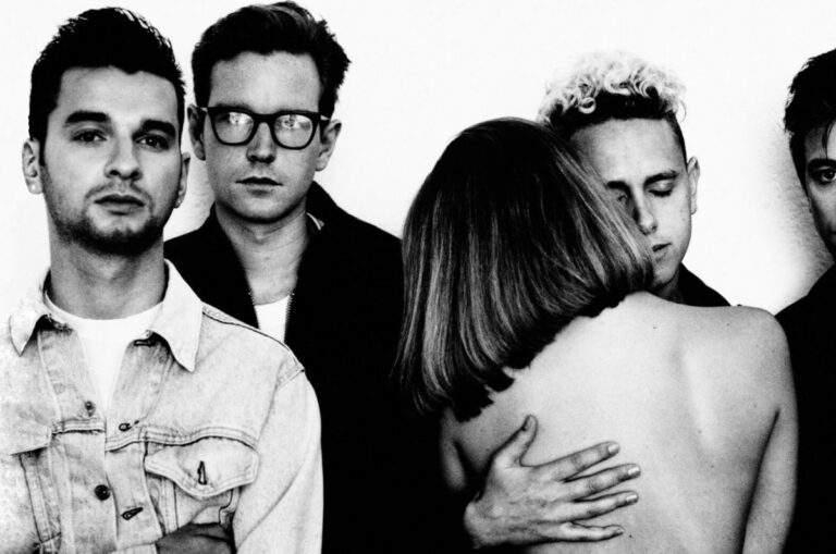 El día que Depeche Mode usó una revolucionaria campaña telefónica para promocionar Personal Jesus