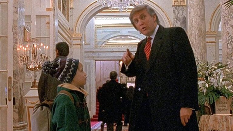 Director de “Mi pobre angelito 2” se arrepiente del cameo de Donald Trump en su película: “No puedo con ello”