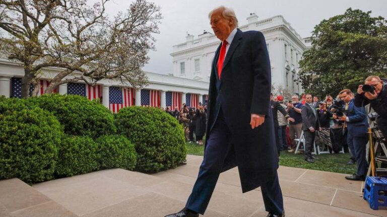 Donald Trump impone arancel del 10% a Chile: Estas son las exportaciones nacionales a Estados Unidos