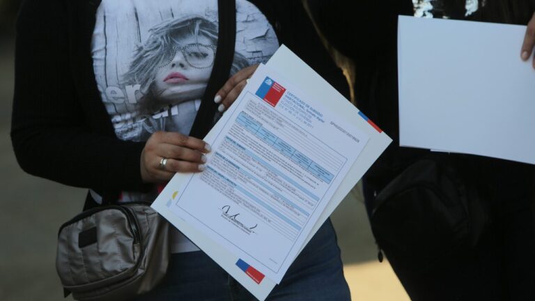 Minvu presenta guía para prevenir estafas al postular a subsidios habitacionales: Estas son las recomendaciones