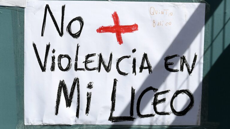 Columna de Cristián Bellei | Tomando el toro por las astas: enfrentar la crisis de convivencia en educación