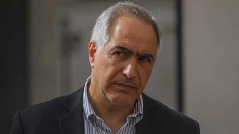 Chahuán respalda a Matthei tras dichos sobre la dictadura y afirma que su respeto a DDHH 