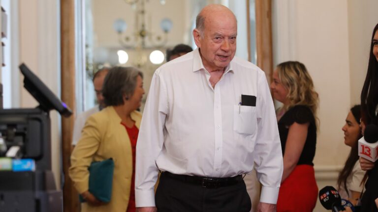 Insulza pide un gesto de grandeza a los partidos del socialismo democrático para llegar a una candidatura única en primarias