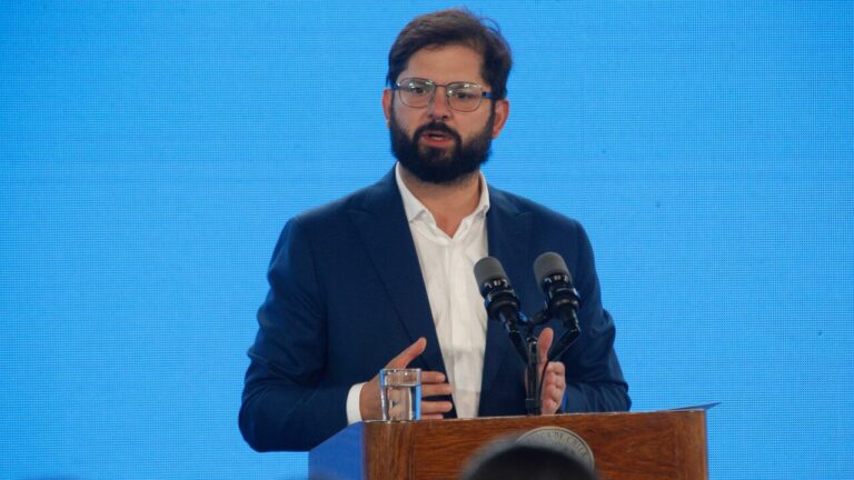 Boric se opone a guerra comercial y reafirma autonomía de Chile: Aboga por mantener relaciones con diversos países