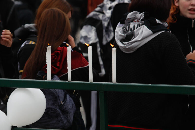 Hinchas fallecidos en el Monumental no habrían tenido entradas: Uno tenía 12 años y acompañaba a una persona en silla de ruedas