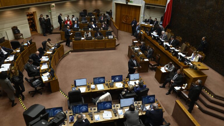 Senado aprueba proyecto de ley de Fraccionamiento y pasa a tercer trámite legislativo