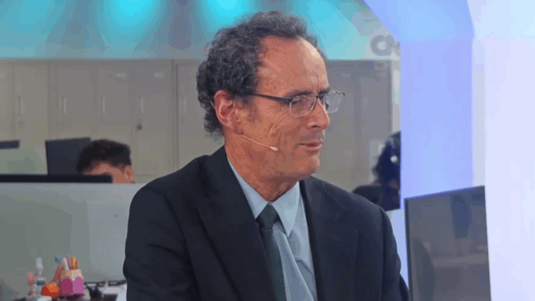 De la Llera, rector de la UC, sobre visita del Papa Francisco en medio de denuncias por abusos: “Ese tema nos causó vergüenza”