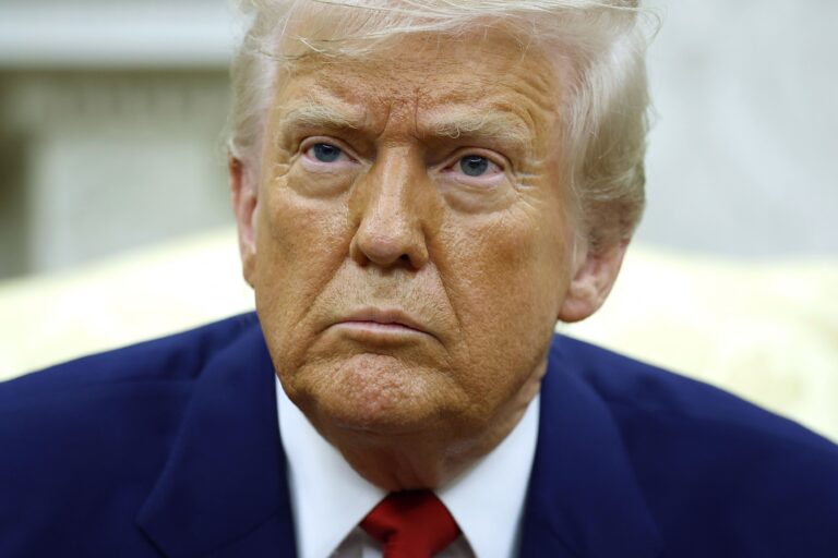 “Están besando el culo para negociar”: Donald Trump asegura que países “ruegan” por acuerdos arancelarios