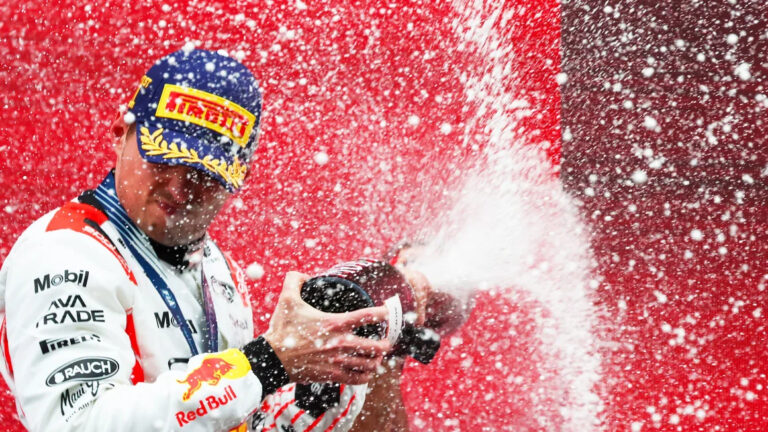 Verstappen domina en Japón con magistral victoria ante McLaren y acerca su liderato en el campeonato