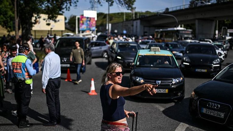 Apagón en España y Portugal: Similitudes y diferencias con el corte de luz en Chile