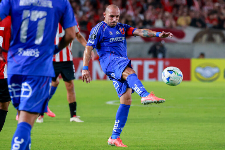 Universidad de Chile anuncia cambio de horario para duelo ante La Serena por orden de autoridades