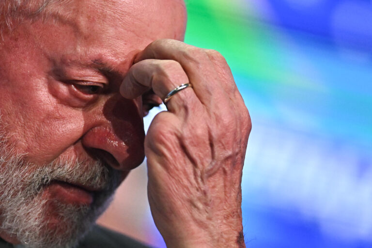 ¿Qué es la laberintitis? el diagnóstico que encendió alertas en torno a la salud del presidente de Brasil