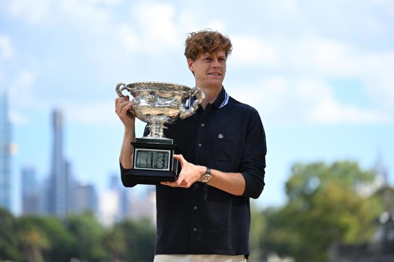 Jannik Sinner confiesa que pensó en abandonar el tenis tras la sanción por dopaje