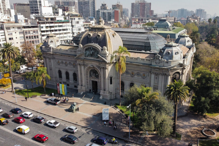 ¿Con ganas de más tras el Día de los Patrimonios? Revisa 25 museos que puedes visitar gratis en todo el país