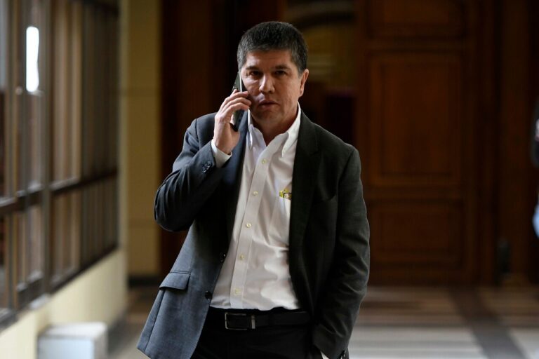 ¿Qué es el GHB? La droga que buscó Monsalve, vinculada a delitos de abuso sexual y que puede causar coma