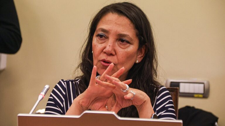 Licencias médicas: Gobierno ya trabaja en proyecto sobre ausentismo laboral y dice que lo ingresará el segundo semestre