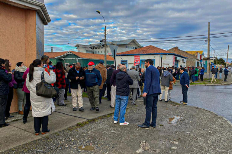 Al menos dos fuertes réplicas mantienen en alerta a la Región de Magallanes tras terremoto en Puerto Williams