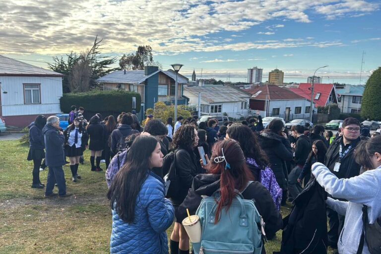 Nueve fuertes réplicas se han registrado en la Región de Magallanes tras el terremoto 7,5 que remeció Puerto Williams