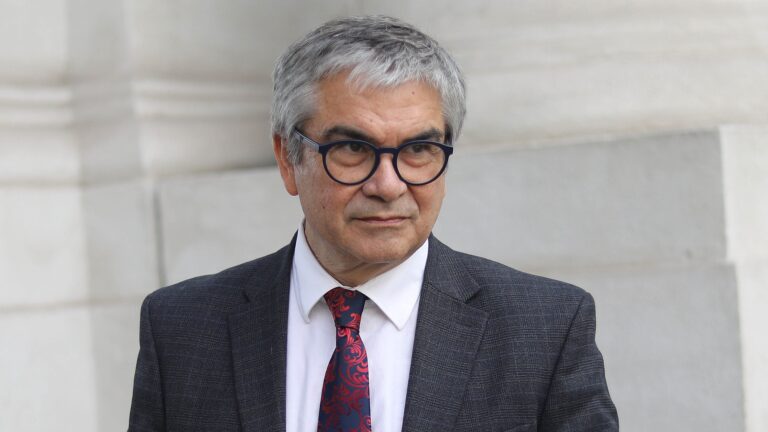 Ministro Mario Marcel responde al informe del Consejo Fiscal Autónomo: 