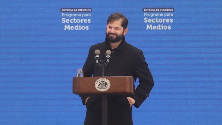 Con avances en desarrollo sustentable y retrasos en salud: El cumplimiento del programa de Gobierno del presidente Boric