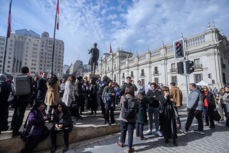 Olor a gas en Santiago: Gobierno descarta evacuaciones y califica la situación como “de baja peligrosidad”