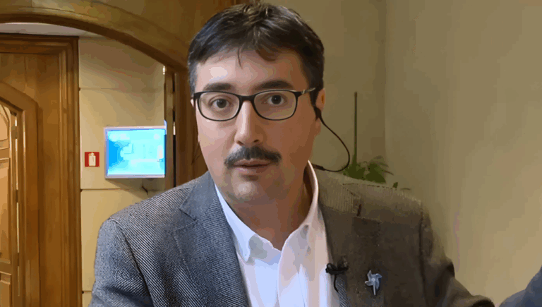 La dura definición de Latorre (FA) sobre el voto extranjero en pleno año electoral: 