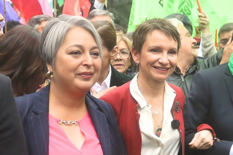 Los detalles de la reunión que Jeannette Jara tendrá con miembros de la exconcertación y que la reencontrará con Carolina Tohá