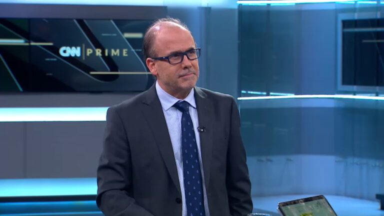 Undurraga exige disculpas públicas a Martínez tras 