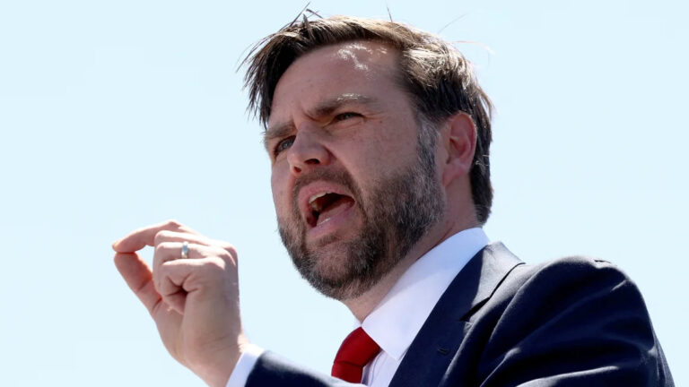 Vicepresidente de EE.UU. advierte que guerra en Ucrania 