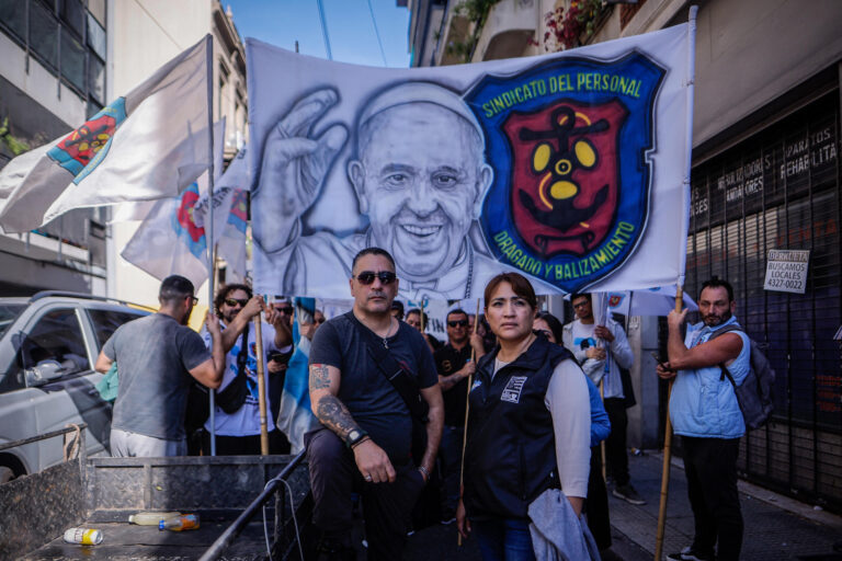 Día del Trabajador en Argentina fue conmemorado con críticas al Gobierno de Milei y reivindicación del Papa Francisco