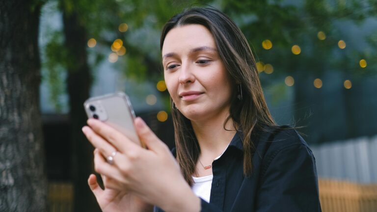 5 tipos de perfiles de mamás que hacen contenido en redes sociales