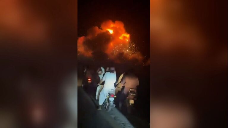 Pakistán responde a 