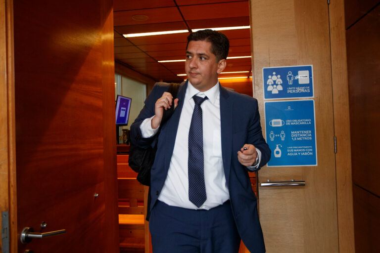 Tribunal modifica prisión preventiva de Antonio Guzmán en caso Primus Capital y dicta arresto domiciliario nocturno