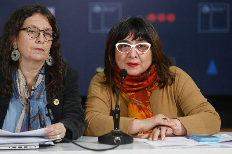 Subsecretaria de eduación parvularia por uso de pantallas en menores: 