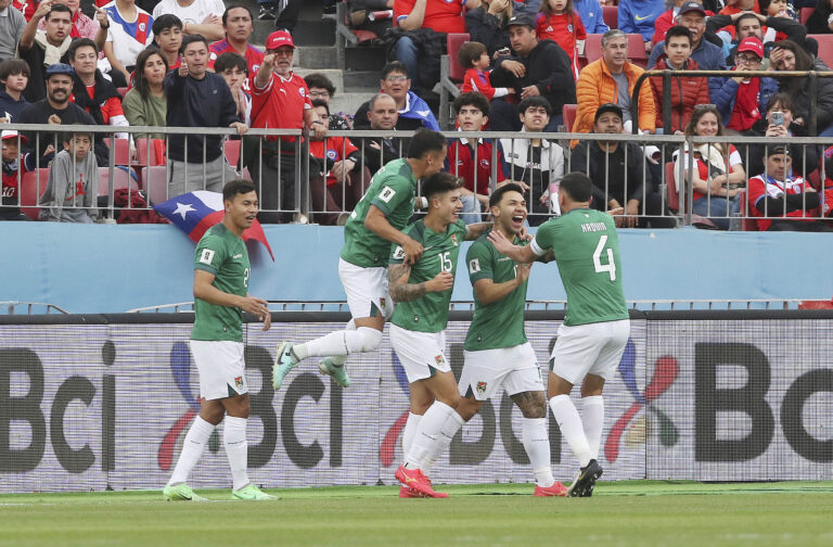 No necesitarán licencia médica: Gobierno boliviano da facilidades para que funcionarios públicos asistan al partido con Chile