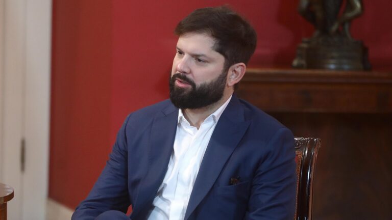 Sistema frontal: Presidente Boric dice que 