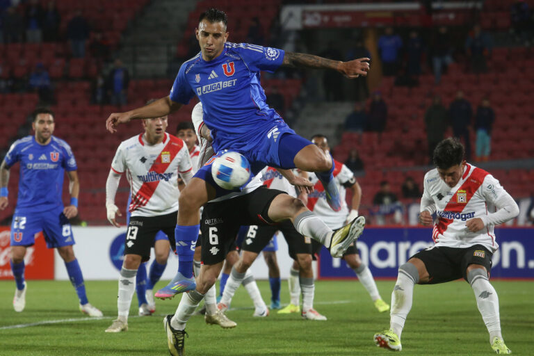 Curicó Unido sorprende y elimina a Universidad de Chile de la Copa Chile en el Nacional