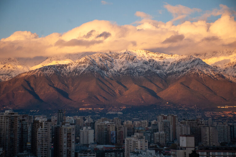 Chile sube dos puestos en Ranking de Competitividad Mundial: Es líder en Latinoamérica