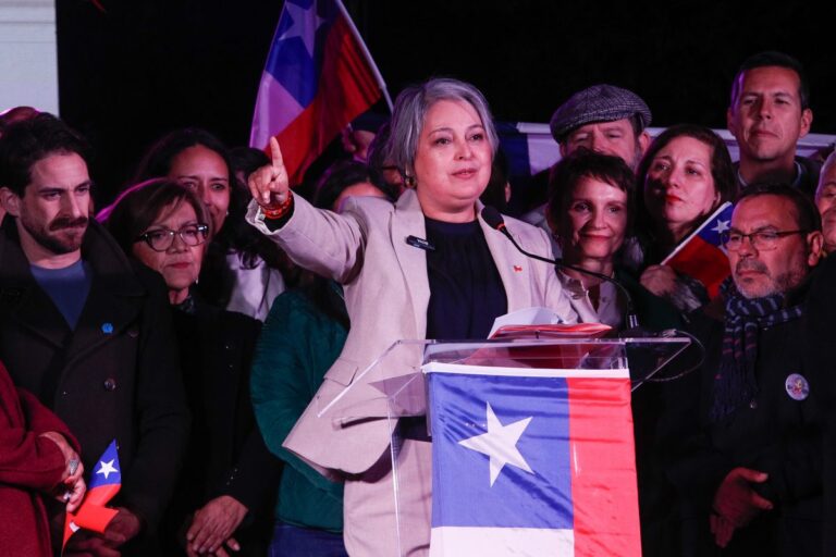 Jeannette Jara llama a la Democracia Cristiana a sumarse a su candidatura presidencial: 