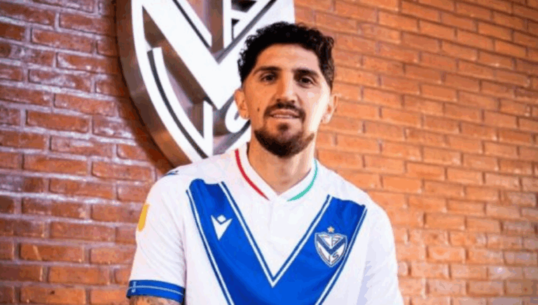 Diego Valdés es presentado en Vélez pese a detectar una falla cardiaca en sus exámenes médicos