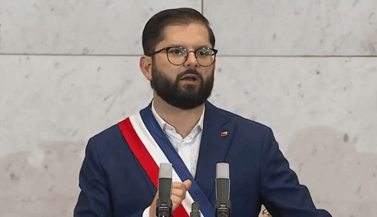 Boric emplaza a la ANFP por seguridad en eventos: 