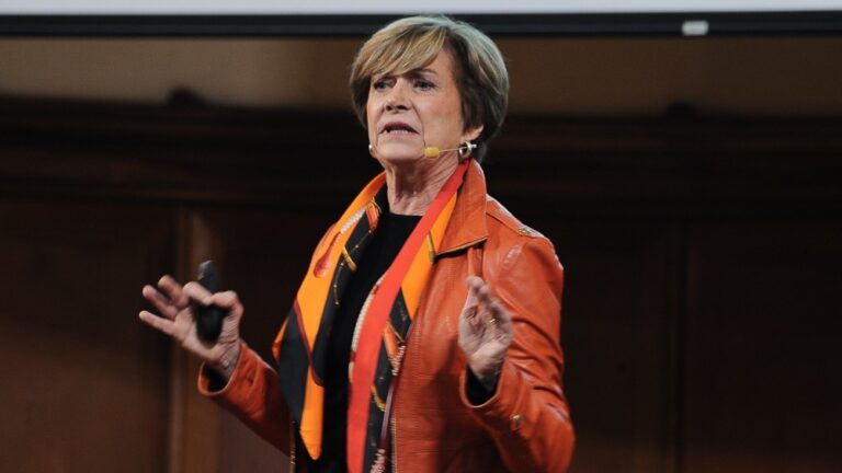 Evelyn Matthei califica de 