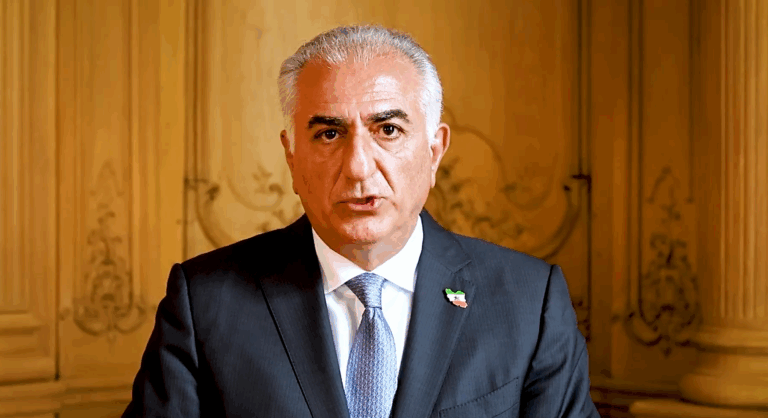 Hijo exiliado del monarca depuesto en Irán llama a alzarse: 
