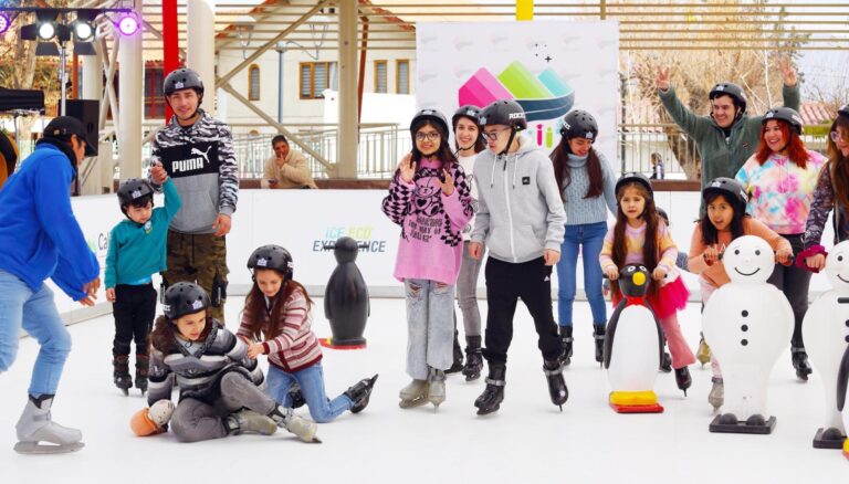 Ice Eco Experience ofrece pistas de patinaje sin costo en Renca, La Florida y Ovalle